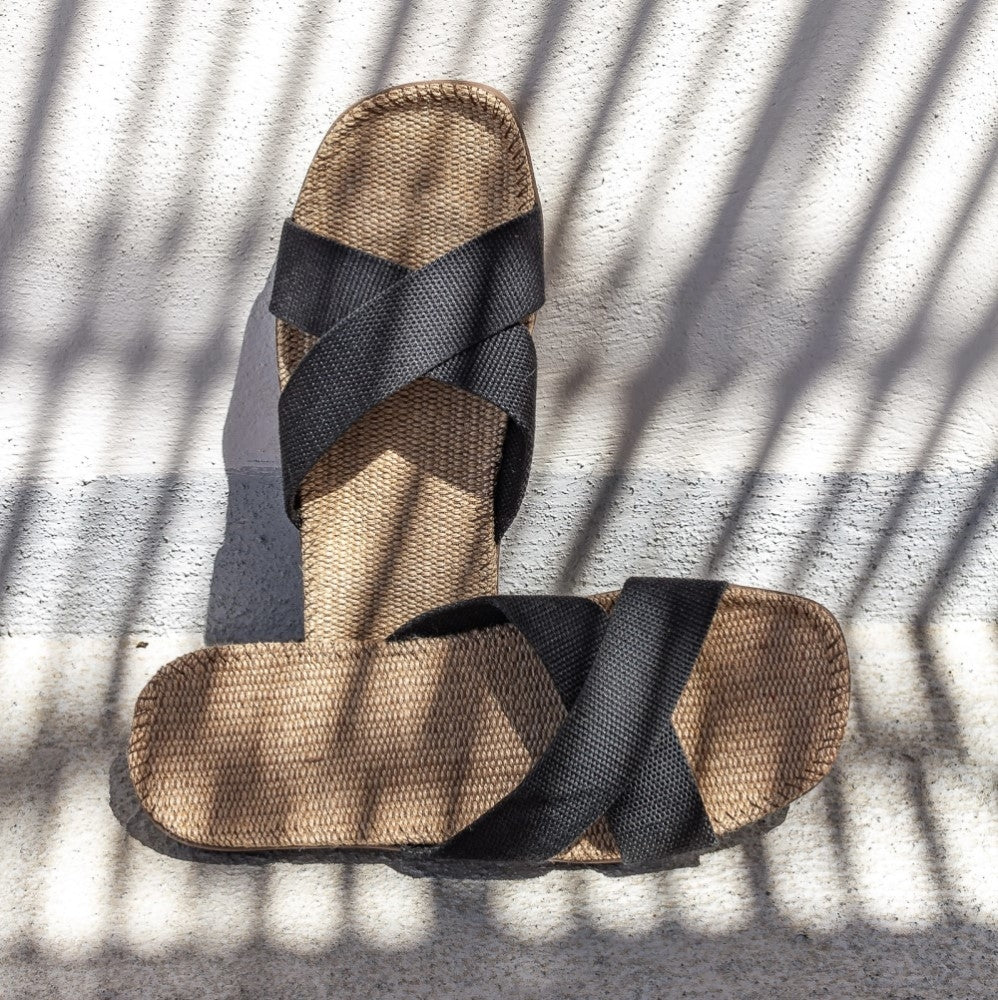 Shangies Unisex Rocky Raven Sandaler – Kun 399 DKK!