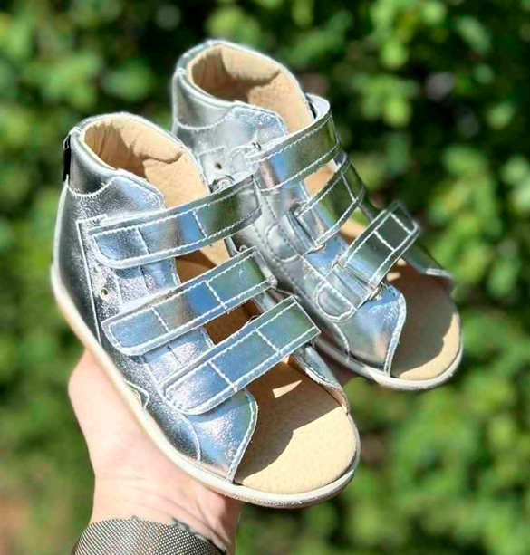 Aurelka Sandal Sølv Sandal Med Ekstra Støtte -