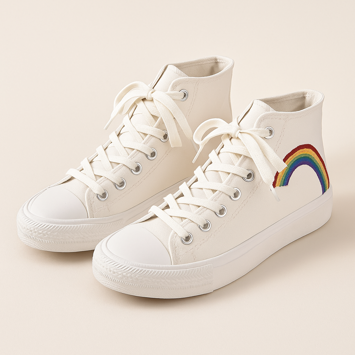Hvide Høje Sneakers med Regnbue – Fantastisk Tilbud!