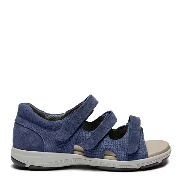 New Feet 211 1940 - 1940 Female 36